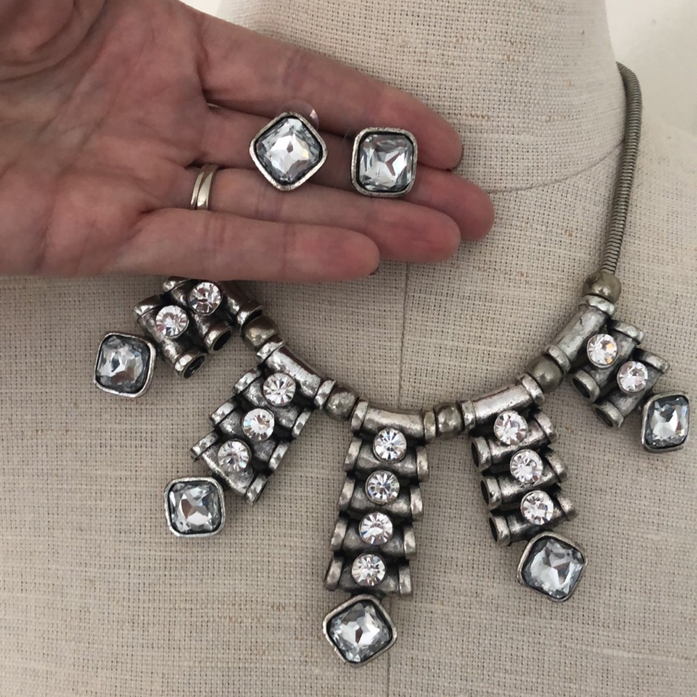 Stunning Designer Vintage Necklace/Earring set